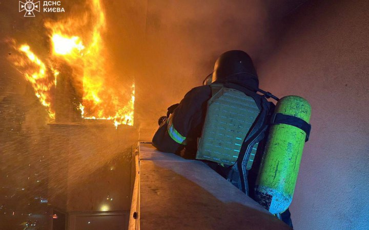 Дружина та донька поліцейського загинули унаслідок російського удару у Дніпрі 