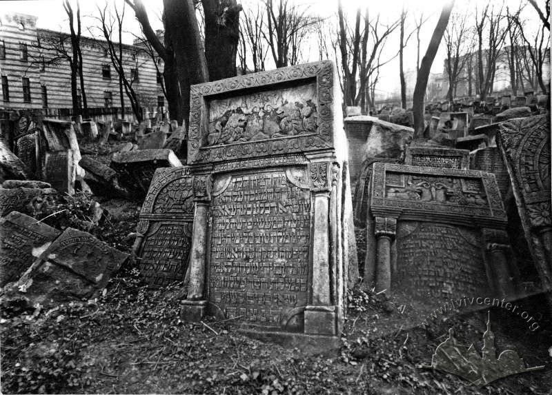 Старе єврейське кладовище у Львові, 1910-12 рр., Міський медіаархів
