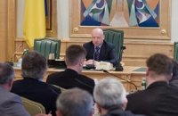 Турчинов поручил губернаторам подготовить планы обороны областей