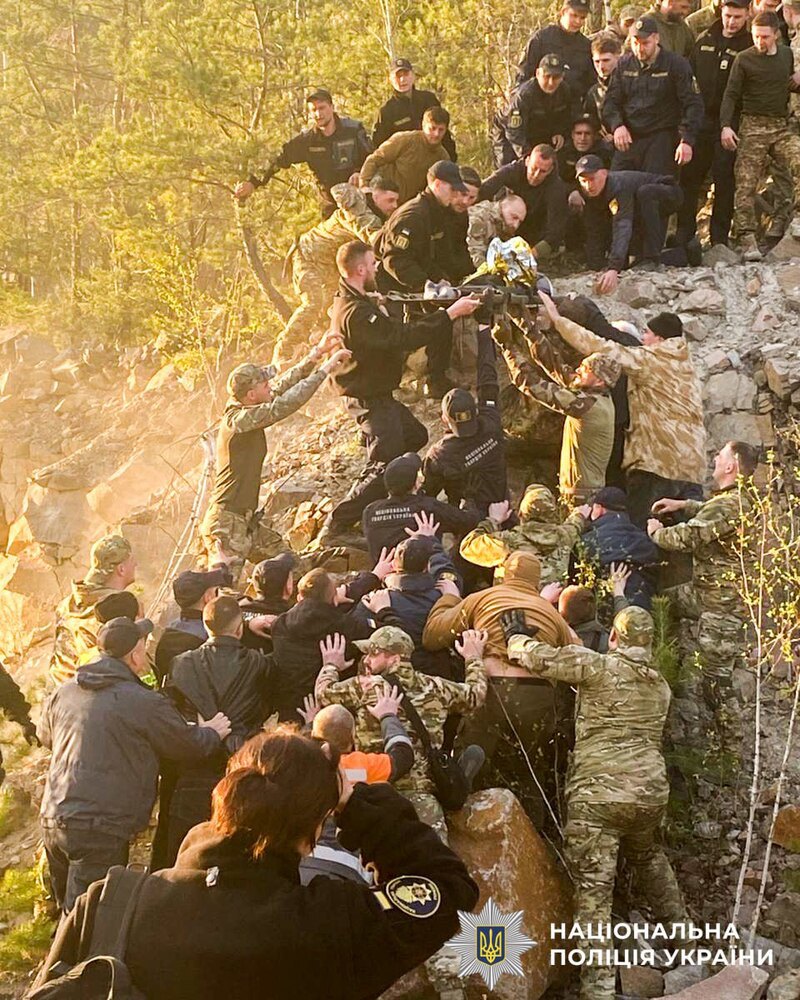 На Рівненщині розшукали зниклого хлопчика, який 2 квітня впав у кар’єр