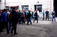 Донецкие милиционеры присягнули на верность террористам 