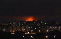 В Туркмении - пожар и взрывы на складе боеприпасов 