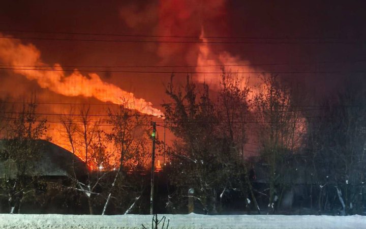У Тверській області РФ атакували Рєдкінський хімзавод