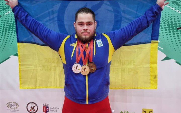 Українець Бурбала став віцечемпіоном Європи (U-20) з важкої атлетики