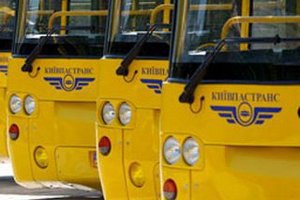 В Киеве водитель маршрутки выбил глаз водителю автобуса