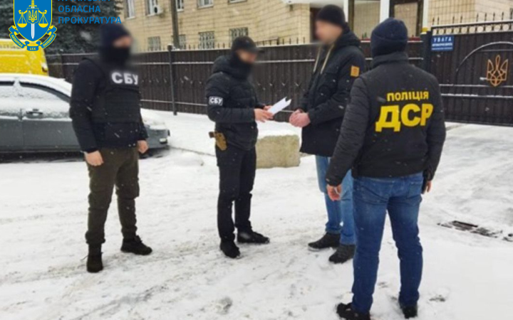 Колаборант з Луганщини влаштувався до волонтерської міжнародної організації, щоб втекти з України