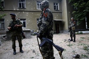ИС: в Рубежном боевики обстреляли жилые кварталы