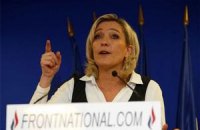 Главная националистка Франции вышла во второй тур выборов 