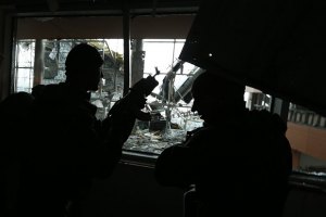Трое уголовников пытались продать боевикам "киборга" из Донецкого аэропорта