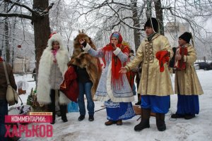 Сторонники Тимошенко пришли поздравить ее с Рождеством (Обновлено)