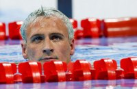 Олимпийского чемпиона Райана Лохте ограбили в Рио