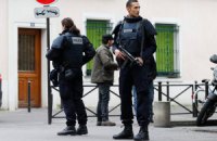 Біля резиденції Олланда в Парижі збили жінку-поліцейського