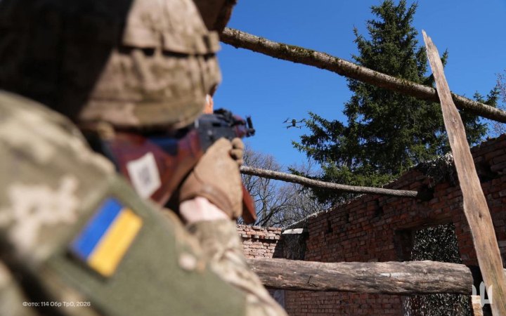 100 бойових зіткнень відбулись на фронті від початку цієї доби