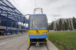 КГГА: на Троещину пустят скоростной трамвай, а затем переоборудуют его в метро