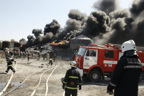 Экспертиза Минэкологии показала безвредность пожара на нефтебазе под Киевом