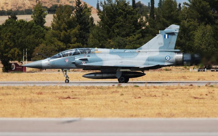 США тиснуть на Грецію для придбання озброєння через ініціативу PURL