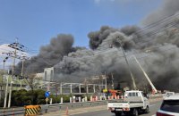 У Південній Кореї 14 людей загинули унаслідок пожежі на заводі автозапчастин