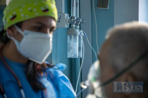 Ковидом в Украине за сутки заболели 8,1 тыс. человек, 26,3 тыс. человек выздоровели