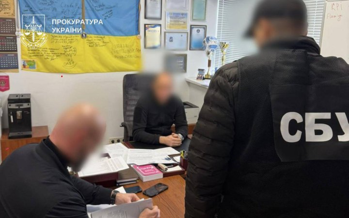 Посадовців Київської митниці затримали за підозрою у створенні схеми заробітку на підприємцях