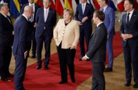 Лидеры ЕС устроили овации Ангеле Меркель, которая уходит с поста канцлера 