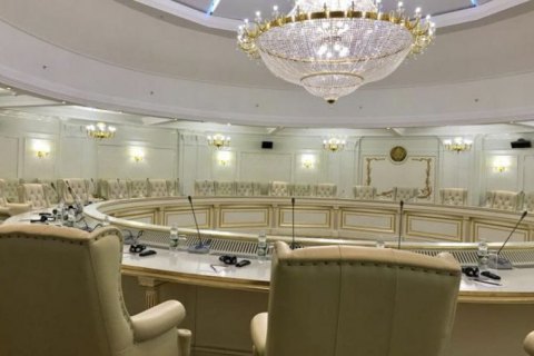 Термінове засідання ТКГ по Донбасу: сторони домовилися дотримуватися тиші