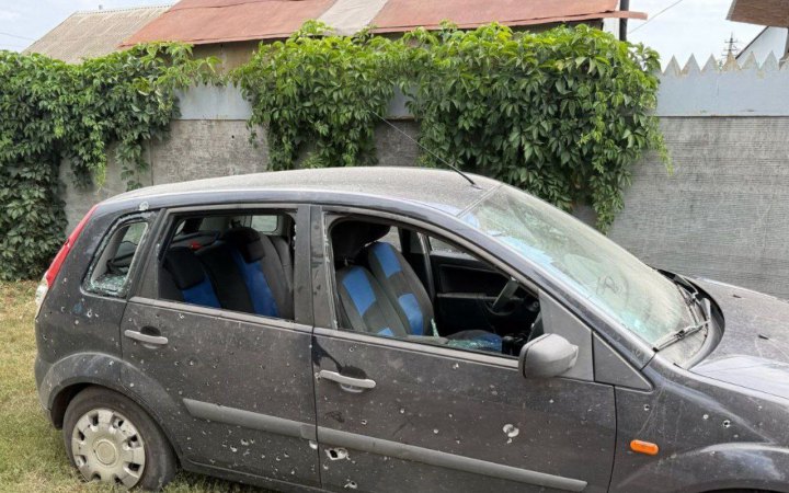 Росіяни вдарили по Нікопольському району Дніпропетровщини, поранена людина