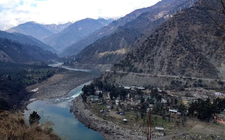 Індія відкрила шлюз дамби Багліхар на річці Чинаб