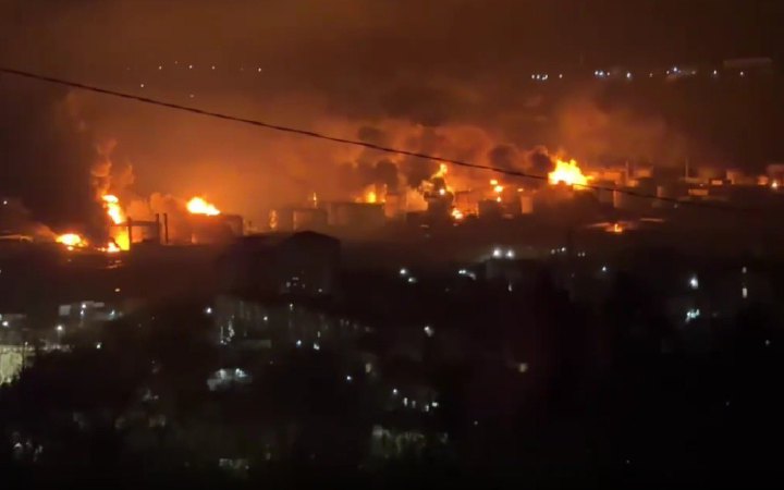 24 резервуари знищено, ще 4 пошкоджені: результати ураження Силами оборони російського НПЗ у Туапсе