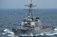 У Червоному морі військовий корабель США збив безпілотник хуситів поблизу кількох торгових суден