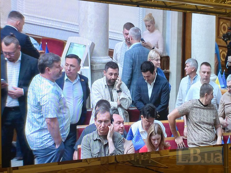 Під час засідання ВРУ, 16 липня 2025 р.