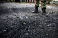 За сутки оккупанты четыре раза открывали огонь на Донбассе