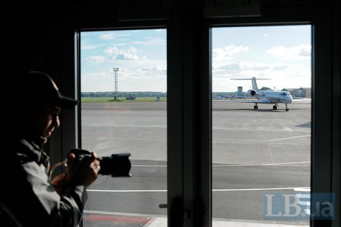 Аэропорт "Киев" в сентябре закроется на реконструкцию на 10 дней