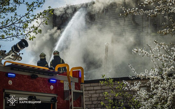 Головне за четвер, 16 квітня: 100 боєзіткнень, вибухи у нафтотерміналі порту Туапсе, теракт у школі в Чопі   
