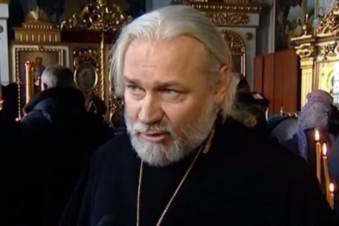 В России священник изнасиловал 11 приемных детей. Ему дали 21 год колонии строгого режима