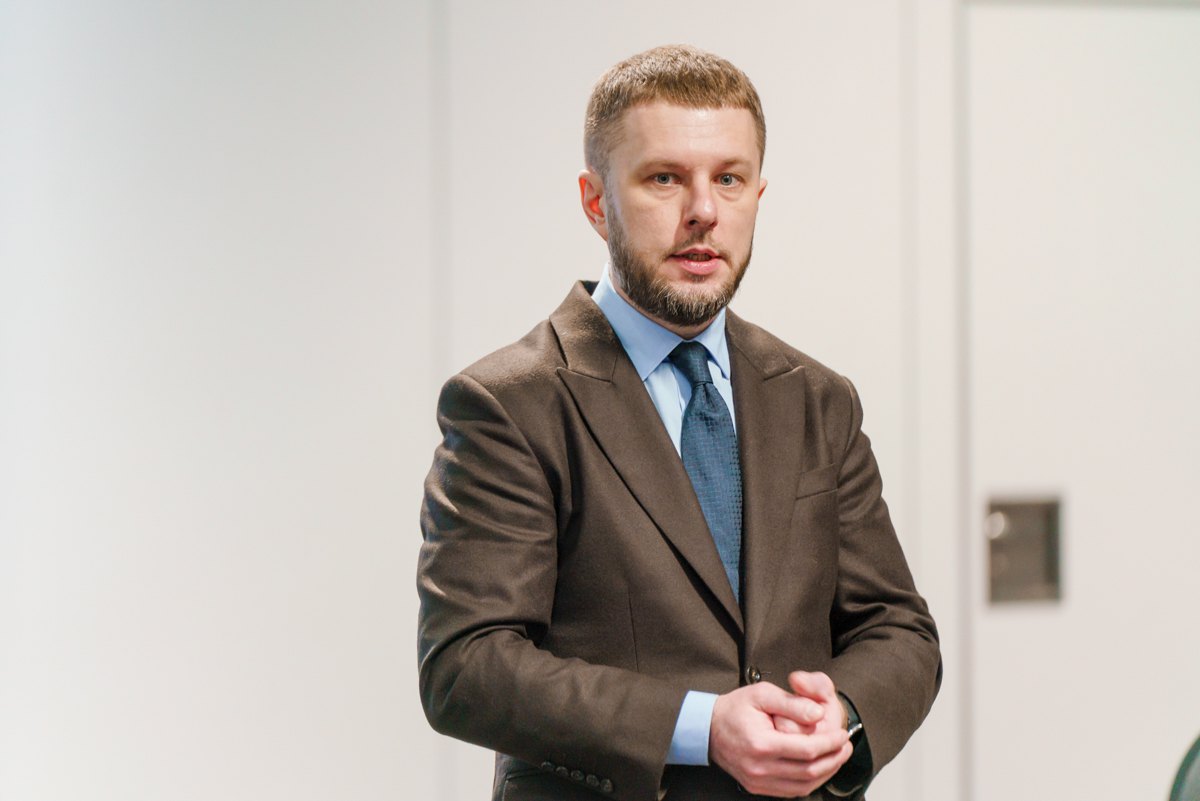 Олексій Рябикін 