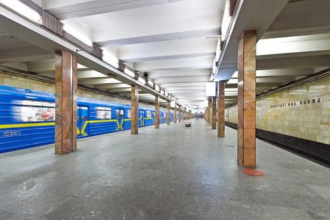 В Киеве останавливалась "красная ветка" метро