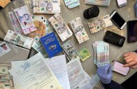 Правоохоронці заявили про викриття схеми зі створення штучних черг у ветеринарних закладах Києва заради хабарів