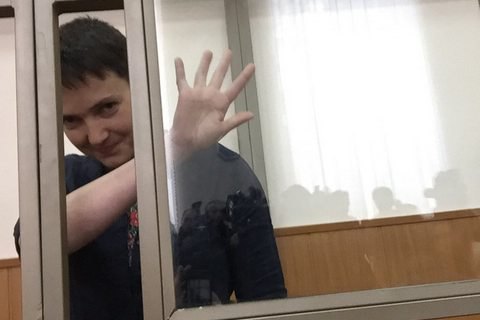 Суд зачитав Савченко звинувачення в убивстві (оновлено)