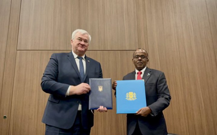 Україна встановила дипломатичні відносини з Сомалі
