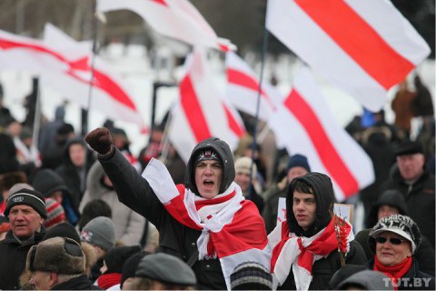 У Мінську знову проходять акції протесту, вже почались затримання - ЗМІ