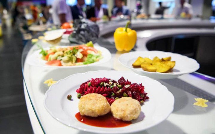 ​Кабмін оновив правила організації харчування мобілізованих, які прибувають до ТЦК