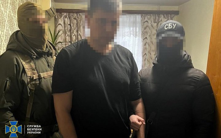 У Дніпрі затримали посадовця Укрзалізниці, який шпигував за військовими ешелонами ЗСУ