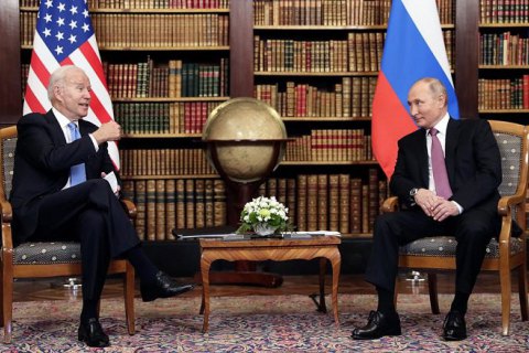 Байден та Путін під час онлайн-зустрічі обговорять НАТО та Україну, - Пєсков