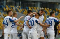 Футболісти "Динамо" стримано відсвяткували в роздягальні перемогу в Кубку України