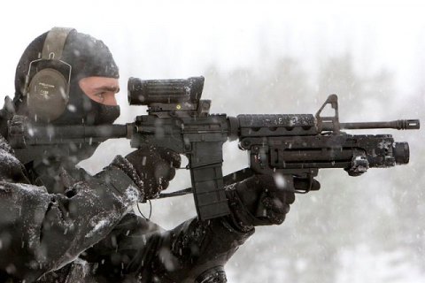 Канадская компания планирует поставить в Украину 100 тысяч штурмовых винтовок