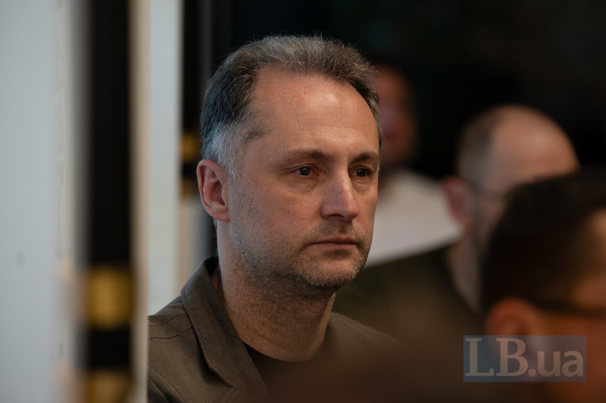 Олександр Харебін, Політичний консультант та медіаменеджер