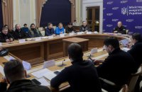 Шмигаль: завдяки цілодобовій роботі ремонтних бригад та погоді є позитивна динаміка по світлу