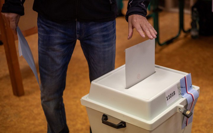 Президент України вважає, що РФ невигідне проведення референдуму в Україні про мирну угоду 