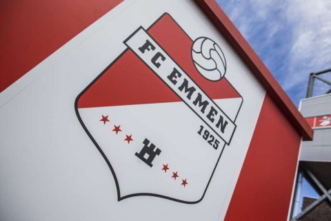 В Нидерландах футбольный союз отказал в спонсоровании клуба Эредивизи секс-шопом