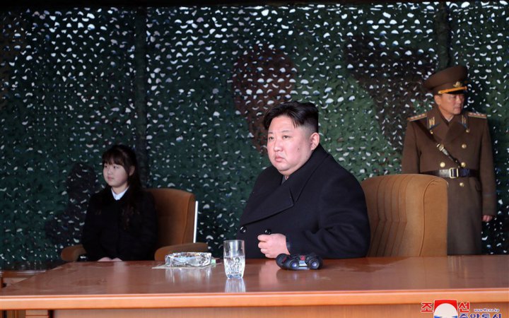 Кім Чен Ин заявив про "необхідність знищення" столиць США і Південної Кореї, якщо вони виберуть військову конфронтацію